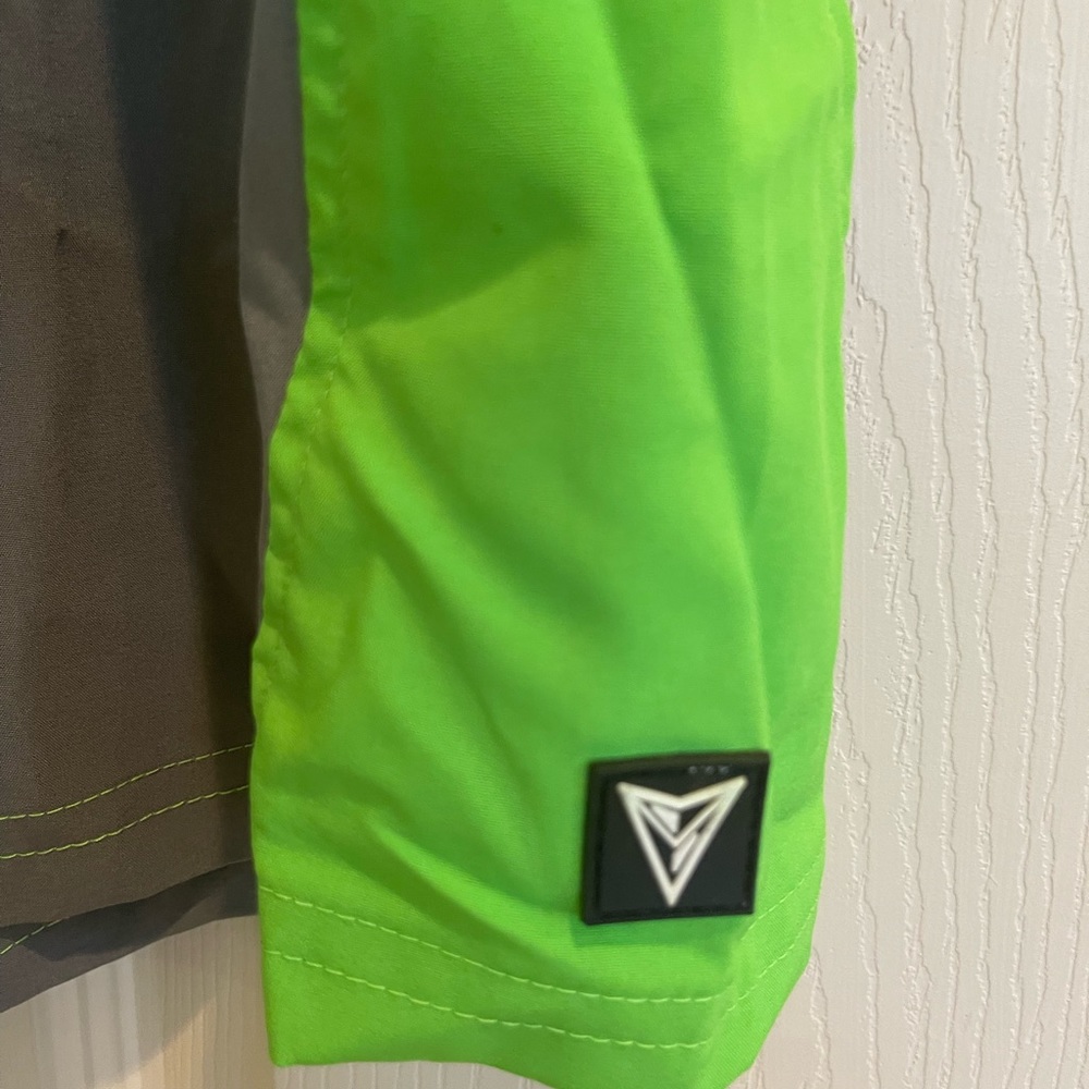 Univibe men’s swimming trunks size medium